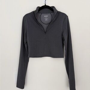 Splits59 Gray Long Sleeve crop Top
